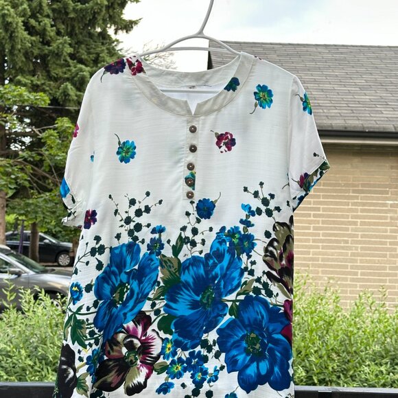 women clothing - Picture 5 of 11